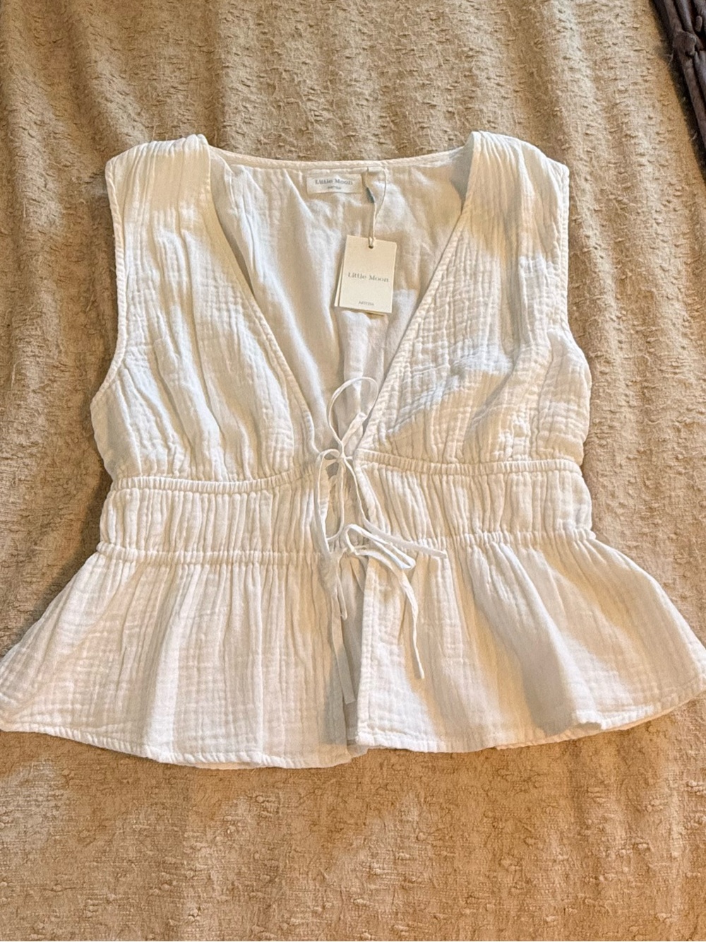 Aritzia White Sleeveless Tie-Front Peplum Camisole